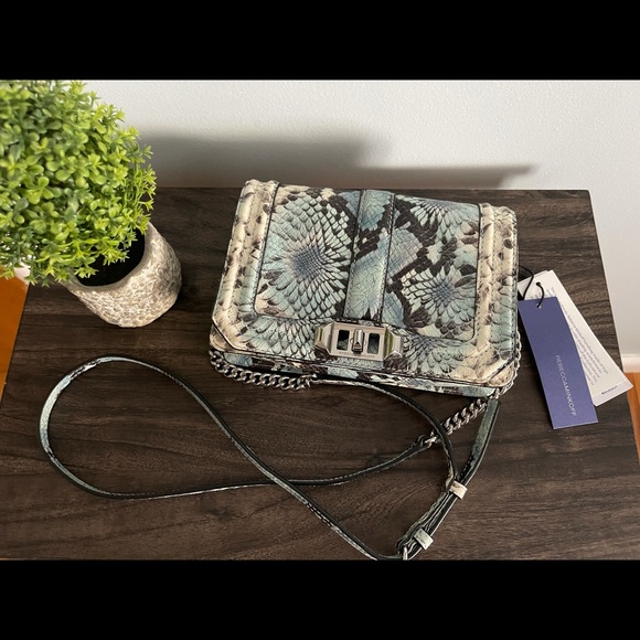 EUC! Rebecca Minkoff  Small love Crossbody Chevron blue print - Picture 3 of 7